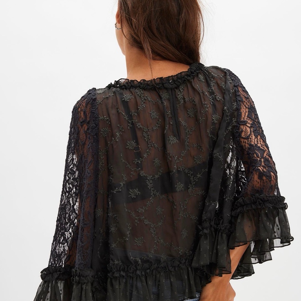 Free People Carly Cape Top - Picture 4 of 5